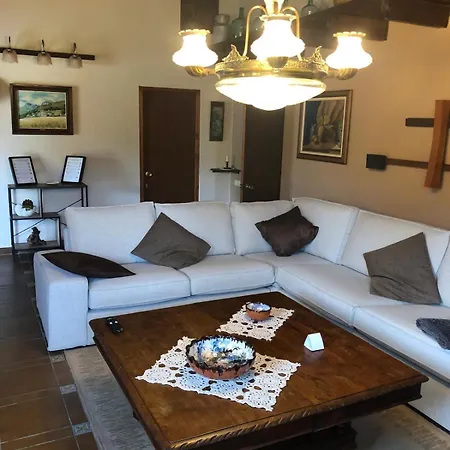 Mas Furriol Holiday home *
